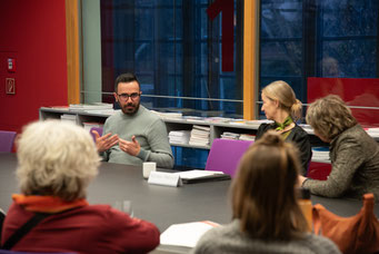 Fish-Bowl-Diskussion | Foto: Schader Stiftung
