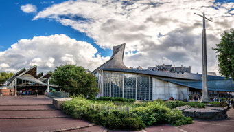 André Tabare : Eglise Sainte Jeanne d'Arc