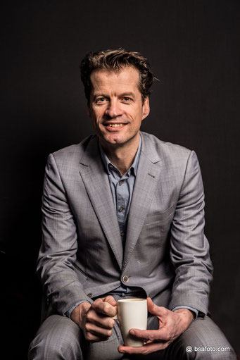 Profielfoto? Een professionele LinkedIn foto #bsafoto #Profielfotografie #professionele-#profielfoto #linkedin #breda 