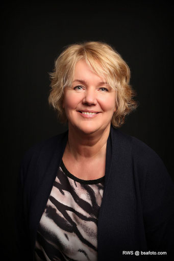 Profielfoto? Een professionele LinkedIn foto #bsafoto #Profielfotografie #professionele-#profielfoto #linkedin  #Professioneel #fotograaf #Breda #bedrijven #ondernemers