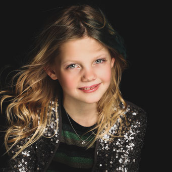 Fotoshoot kinderfeestje in Breda met vriendinnen – een origineel verjaardagsfeest in een professionele fotostudio