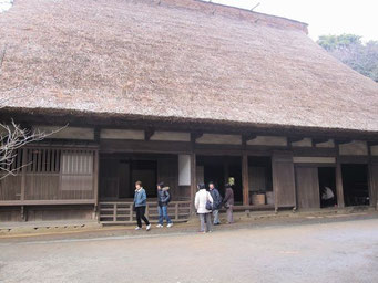 旧矢箆原家住宅（重要文化財）合掌造りの庄屋の家を岐阜県の白川郷から移築