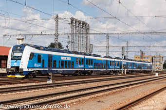 660 / 661 104 am 5.9.2016 fährt gerade als Rx 809 aus Brno in Breclav ein um nach Fahrtrichtungswechsel seineReise nach Olomouc fortzusetzen.
