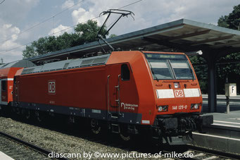 146 125 am 2.8.2008 mit RE 4416 Hannover - Bremen