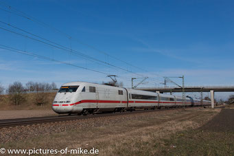 401 080 / 580 am 5.3.2018 bei Graben-Neudorf als ICE 103 Hannover - BAsel-SBB