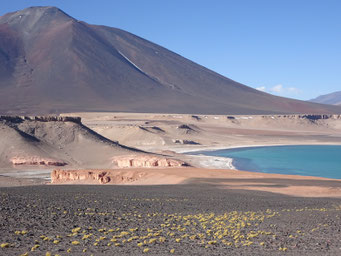 Bassin volcanique de la Laguna Verde (Chili)