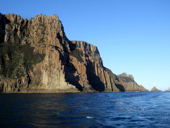 Falaise à sill épais de dolérites  (Tasmanie)