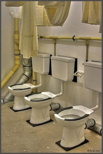 Hygiene ist das Gebot der Stunde/Bunkertoiletten