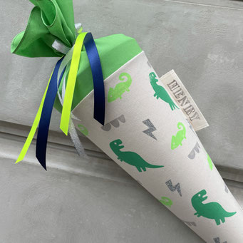 Schultüte Dino