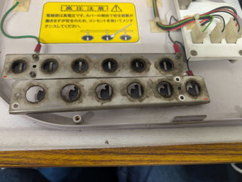 放電プレート埃を取り除いた状態です