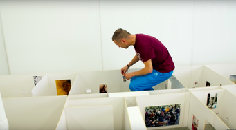 WOLFGANG TILLMANS working on a show (from a video seen on Youtube)