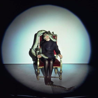 MARINA ABRAMOVIC, Dragon Heads, 1990 