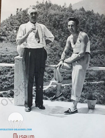 Paul CONDRILLIER et son père 'Vers 1944) à la maison de famille de la vallée de l'Estéron, non loin du Broc ou il fut engagé par le Lieutenant RIDDLE.