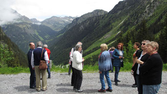 Dienstag: Ein Ausflug führt uns über die Sivretta Hochalpenstraße, wo wir das 3000er Bergpanorama bewundern konnten.