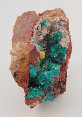 Congo dioptase