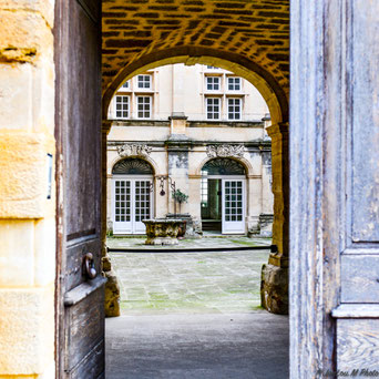 Bild: Château Suze-la-Rousse in Suze-la-Rousse, Drôme 