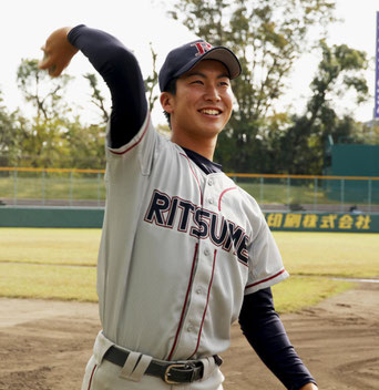 立命高時代の友人がスタンドに駆けつけた。試合後、高校野球の同級生にグループラインで「みんな応援ありがと!」と感謝を示した