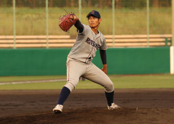 リーグトップの5勝目を挙げた坂本
