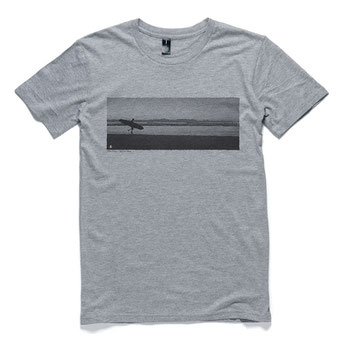 Byron Bay T-Shirt Silhouette Surfer Grey Marle