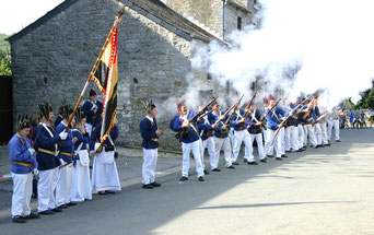 Marche 2012 - Décharge du samedi au monument