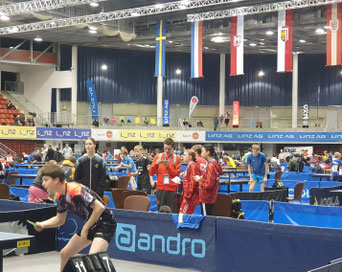 Foto LINZ AG Froschberg -  Start 9:00 mit 1. Runde auf 54 Tischen