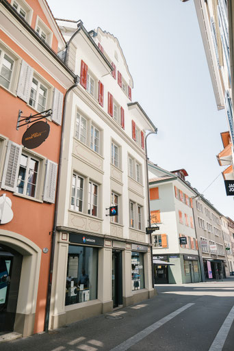 Rental and leasing of commercial real estate by KlarText AG