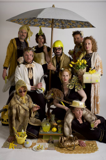 Improtheater Berlin mit den Improvisionären: Erlebe Improshows und Trainings in Improvisationtheater, Kommunikation Verhandlung u.v.m.