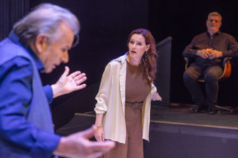 Hubert Dragaschnig, Sabine Lorenz, George Nussbaumer in "Auf der Suche nach der verlorenen Zeit - vom Kuchen ein (Theater)Stück" von Proust / Jenkins