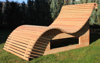Wellnessliege Holz sdatec.com