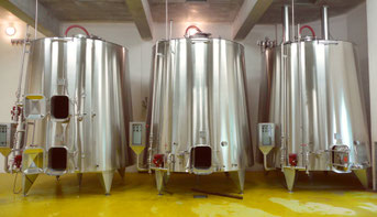 Automatic pumping over system on truncated vats