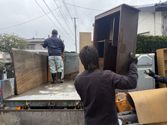 新潟市　買取　出張買取　石田企画　空き家整理　遺品整理