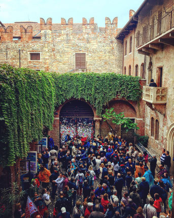 Verona balcone Giulietta Capuleti Via Cappello William Shakespeare Veneto Italia Romeo e Giulietta