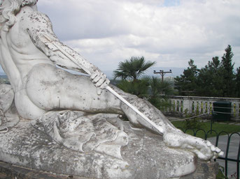     Dying Achilles at Achilleion, Corfu. Sculptor: Ernst Herter, 1884.