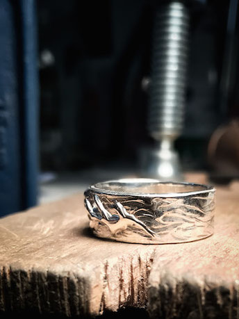 Faire rhodier une bague en or jaune new arrivals