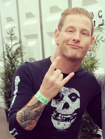 Corey Taylor ziggt hart!