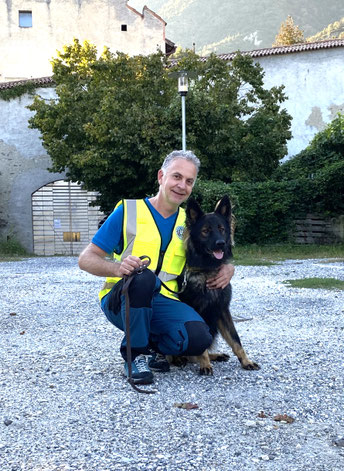 Karim mit Altdeutschem Schäferhund Falko Avalon of Empire