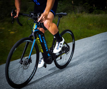 Das e-Rennrad eignet sich für sportliche Fahrer, die ihre Leistung noch steigern möchten