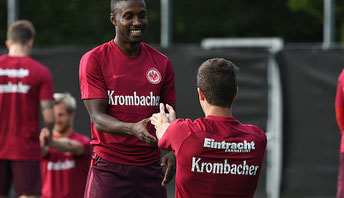 Taleb Tawatha im Dress von Eintracht Frankfurt