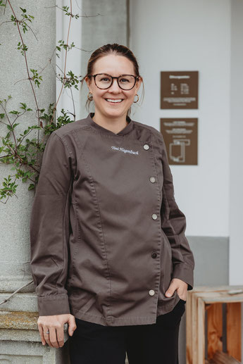 Tini Hagenbuch, Gastgeberin
