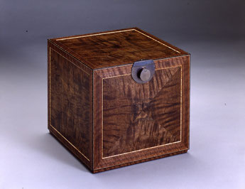 展覧会】「調度❤ハッピーのかたち」／東京国立近代美術館工芸館 - 木