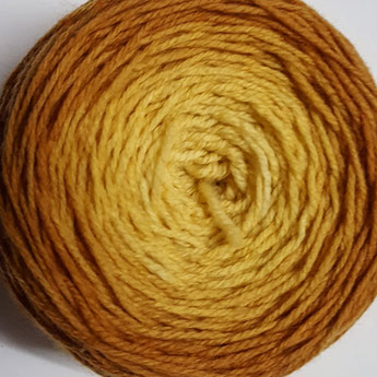 couleur naturelle, teinture textile, laine, soie, magasin de laine, développement durable, mérinos, laine locale, laine artisanale, chale, fonty, boutique laine, bonnet
