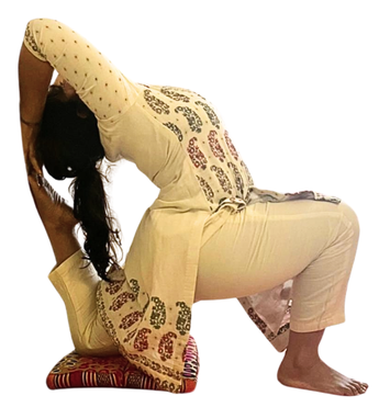 yoga a tours 37 avec priti bhati - cours pas cher, yoga avance et debutants