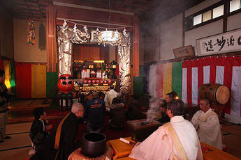 Ichijou Temple, Good Fortune Daruma Fair