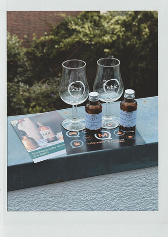 Das Titelbild zu Männerquatsch Podcast Folge 210 (Crazy Taxi World Tour, GTA 6, Steam Machine, Tasting Circle) zeigt einen "Nikka Miyagikyo" Single Malt Whisky.