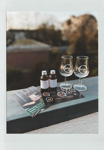 Das Titelbild zu Männerquatsch Podcast Folge 202 (Videospiele Verfilmungen, Erinnerungen an MTV, Tasting Circle) zeigt einen "Mortlach 2013 - 12 Jahre 2nd Fill Oloroso Sherry Butts 100 Proof Edition #60 (Signatory)" Whisky.