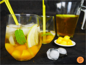 Eistee Zitronenmelisse-Mango