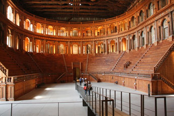 Parma  ファルネーゼ劇場 (Teatro Farnese)