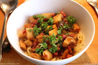 Pilzgericht mit Kräuterseitlingen und Spaghetti