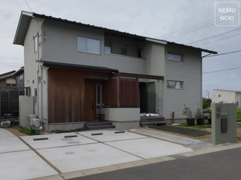 ホテル、ウッドデッキ、洗い出し舗装、房州砂岩石、ライトアップ、テラス、プライベート、ガーデン、エクステリア、リフォーム、パティオムーヴ、南房総市、君津市