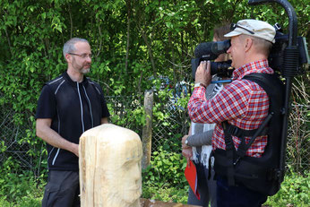 BR Fernsehen zu Besuch beim Holzworkshop von Markus Brinker
